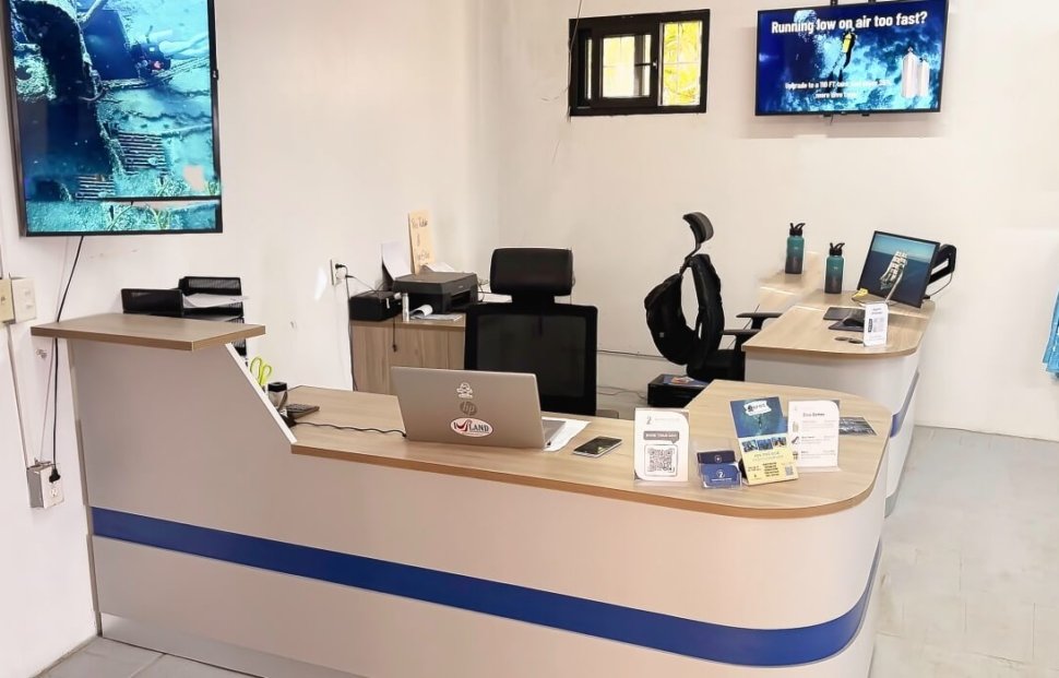 dive shop management operations in action