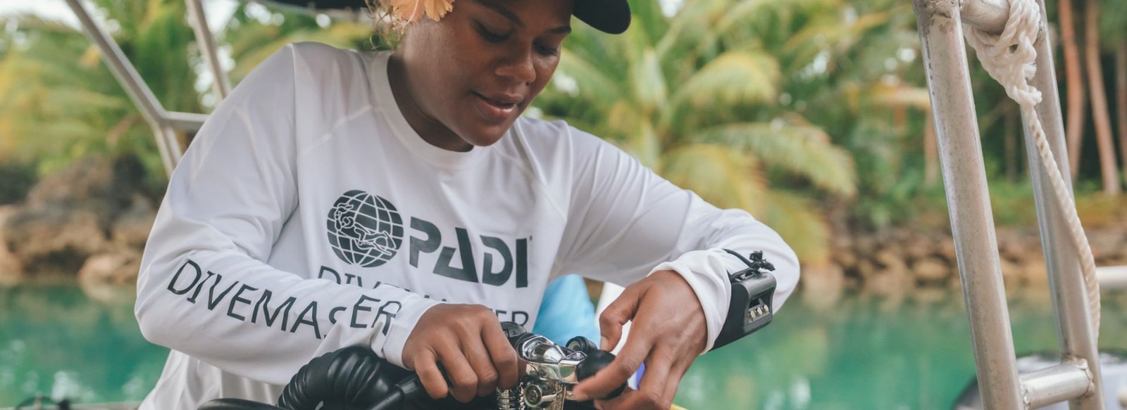 Divemaster to instructor preparation, gear setup and leadership habits before the PADI IDC