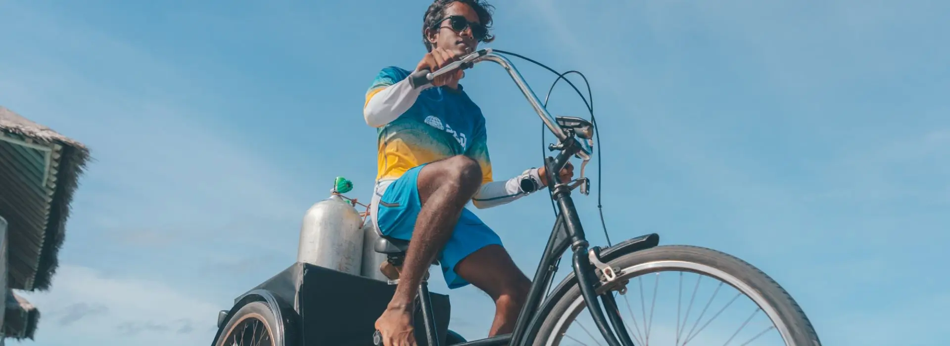 Dive instructor skills beyond teaching, supporting logistics and transport as part of dive operations